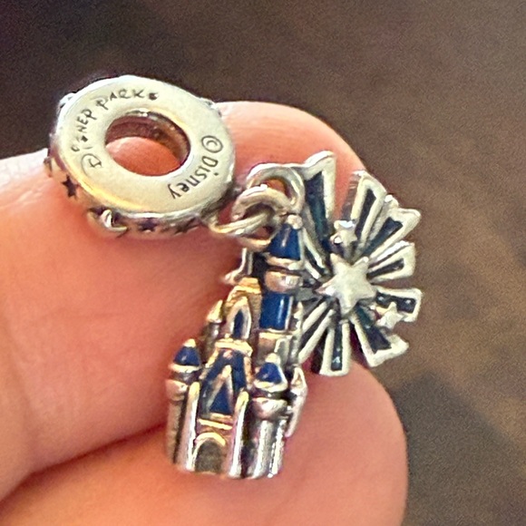 Disney Silver and Blue Starburst Charm - Picture 1 of 8